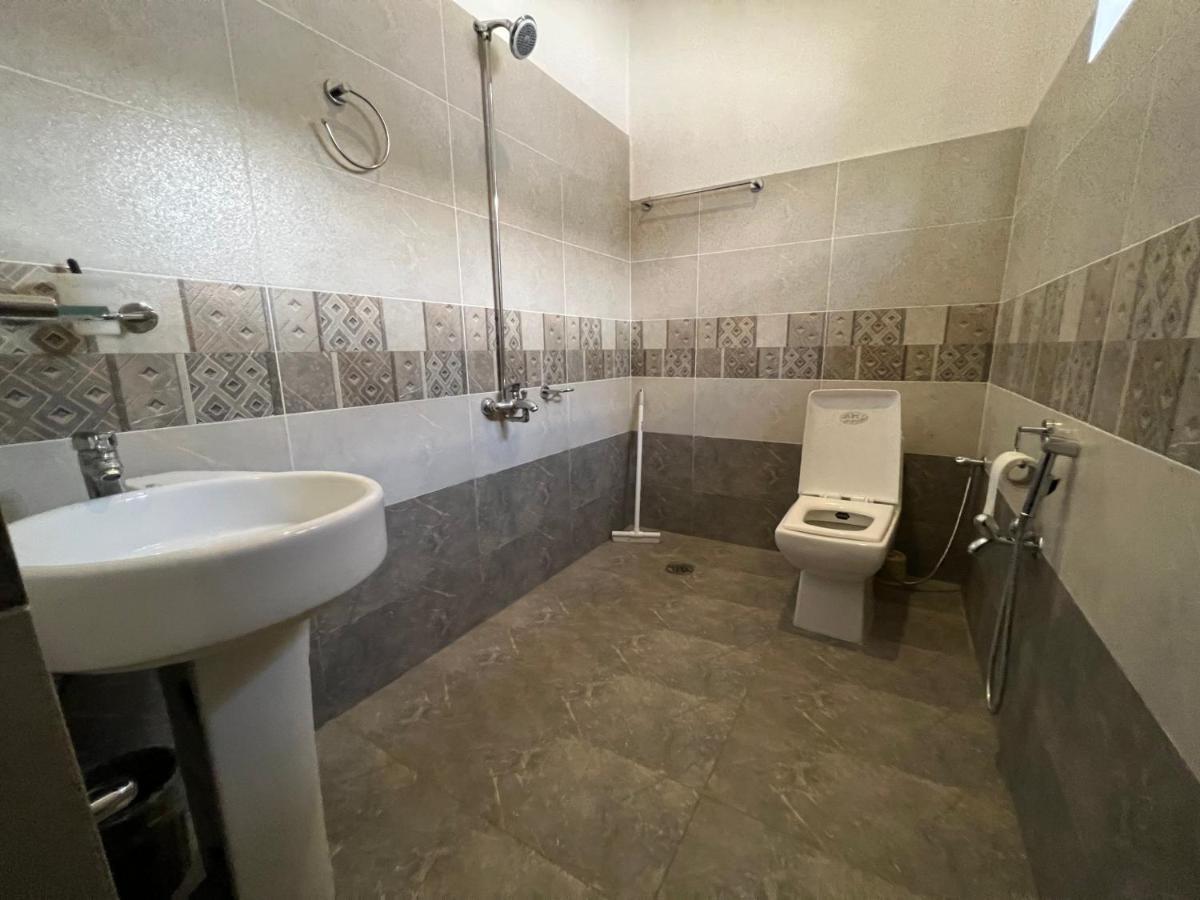 The Comfort Lodge Islamabad Esterno foto