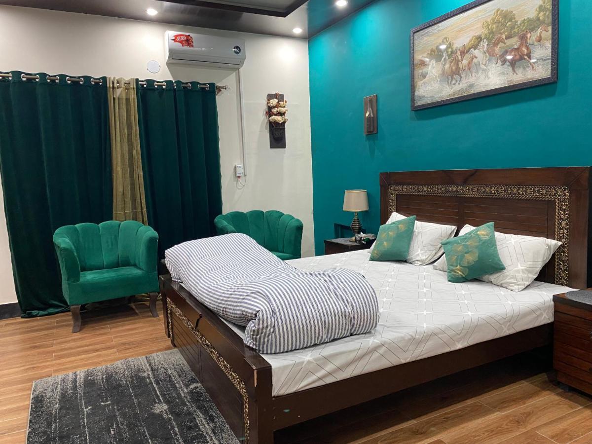 The Comfort Lodge Islamabad Esterno foto