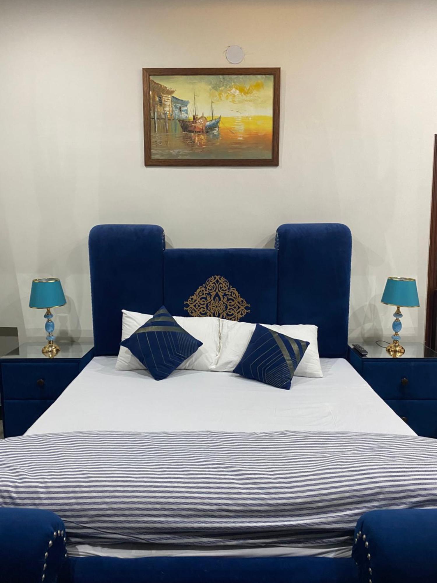 The Comfort Lodge Islamabad Esterno foto
